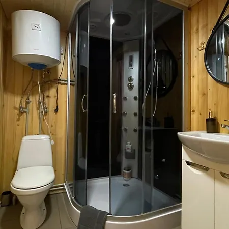 Holiday home перлина буковини Lipovans