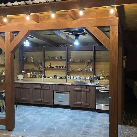 перлина буковини Lipovans